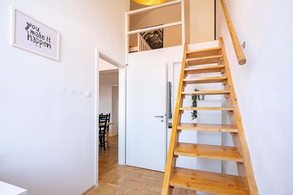 Cityscape Budget Vaci Apartment *